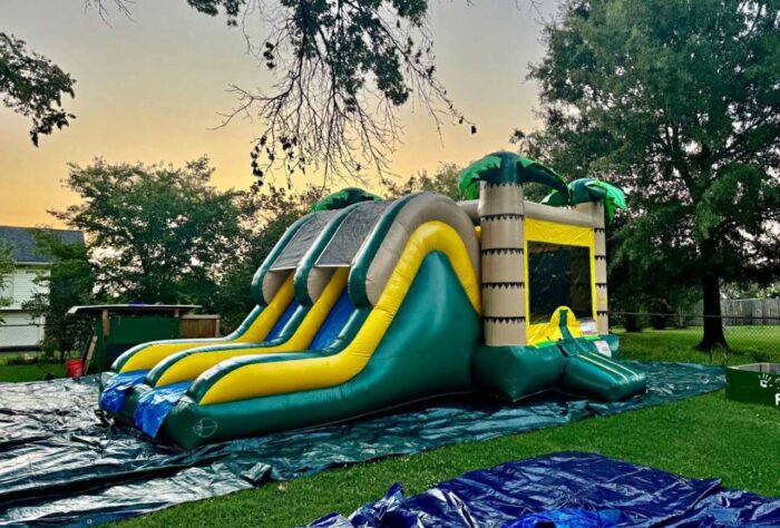 Jungle Rush Double Lane Combo – Bounce House with Dual Water Slides