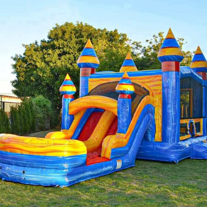 Royal Splash Castle Combo – Bounce House & Waterslide
