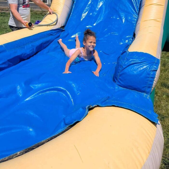 Tropical Island Curve Combo – Bounce House with Long Waterslide